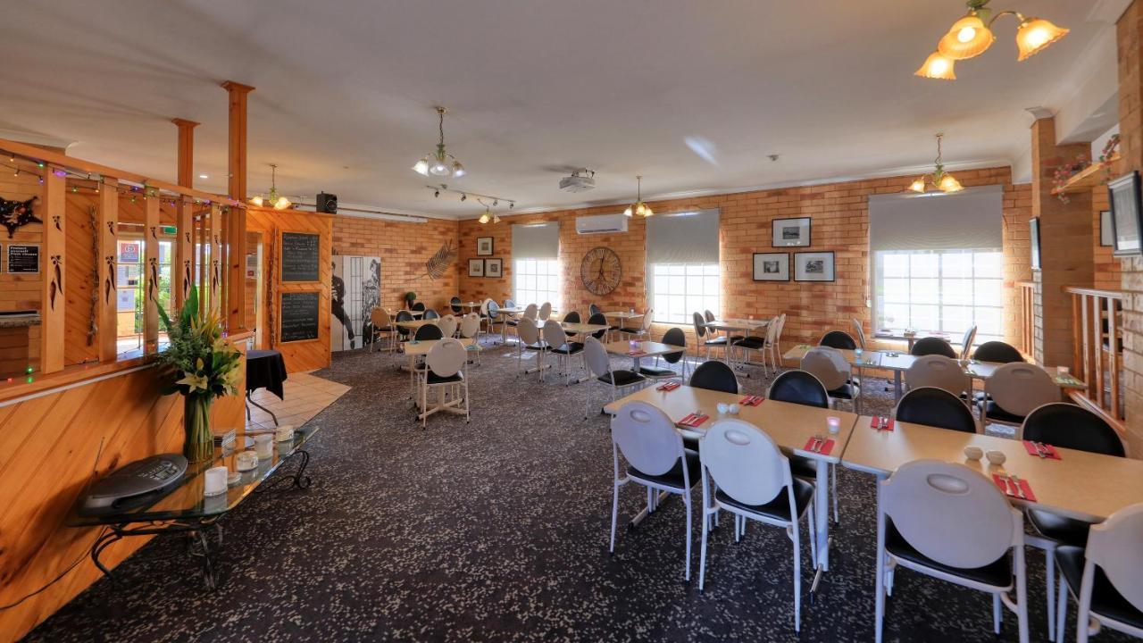 North Parkes Motel Zewnętrze zdjęcie