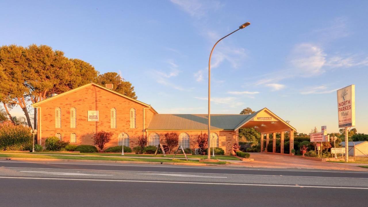 North Parkes Motel Zewnętrze zdjęcie