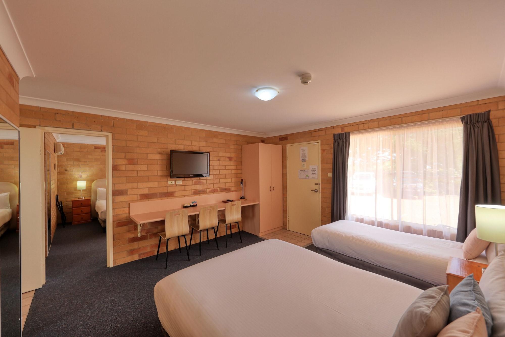 North Parkes Motel Zewnętrze zdjęcie