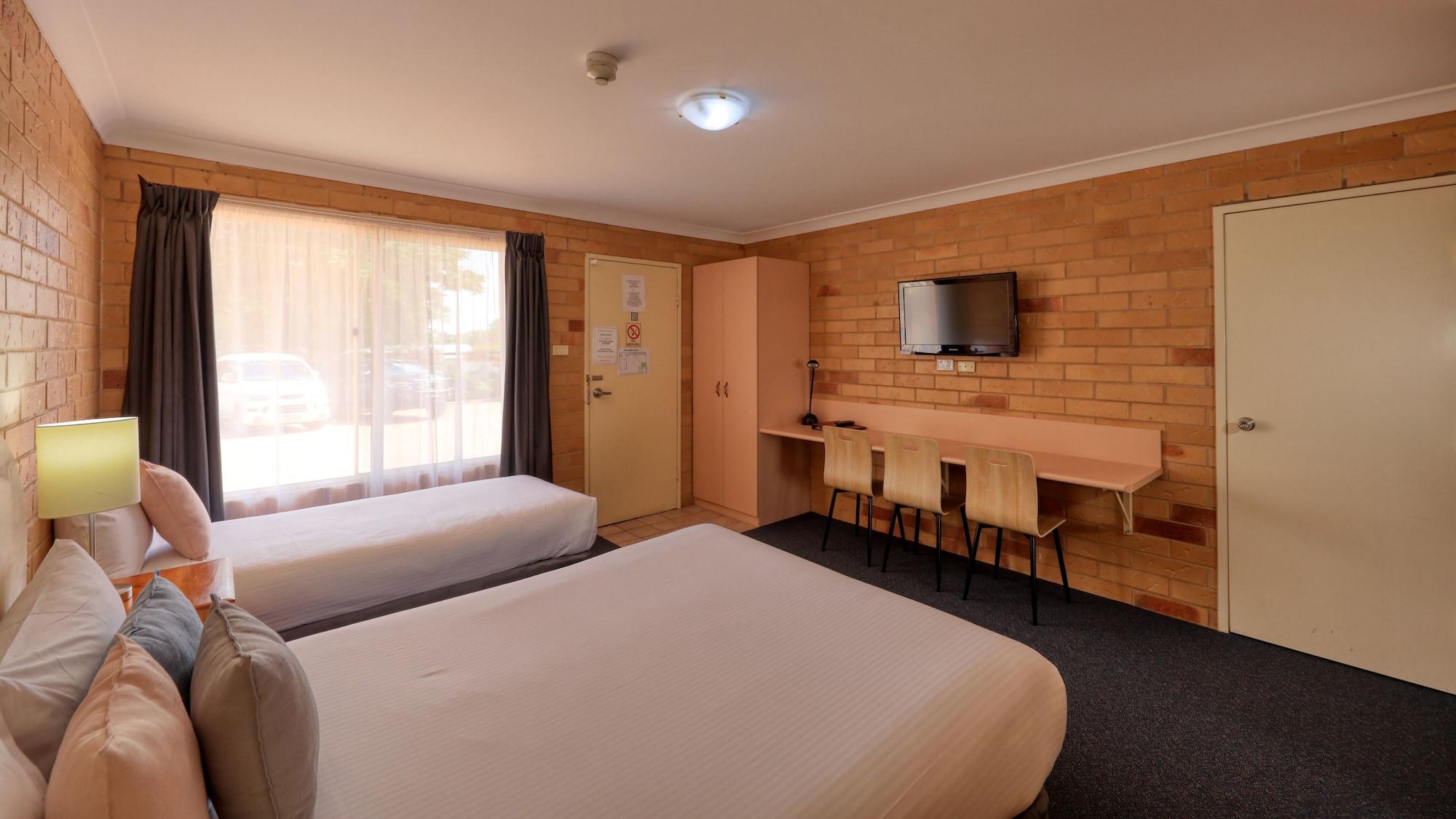 North Parkes Motel Zewnętrze zdjęcie